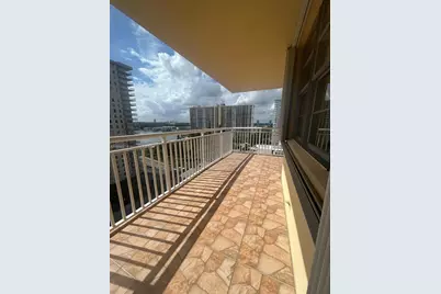 251 174th St #1205, Sunny Isles Beach, FL 33160 - Photo 10