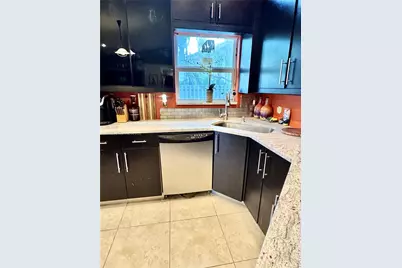 1411 Seagrape Cir, Weston, FL 33326 - Photo 6