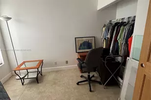 1411 Seagrape Cir, Weston, FL 33326 - Photo 14