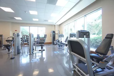 1060 Brickell Ave #1411, Miami, FL 33131 - Photo 34