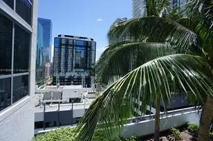 1060 Brickell Ave, Miami, FL 33131 - Photo 40