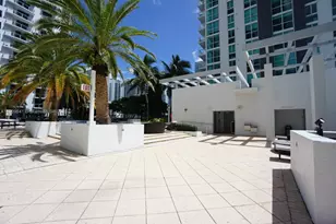 1060 Brickell Ave, Miami, FL 33131 - Photo 2