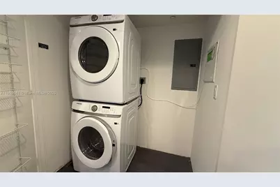 1060 Brickell Ave #1411, Miami, FL 33131 - Photo 30