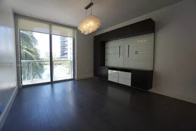1060 Brickell Ave #1411, Miami, FL 33131 - Photo 4