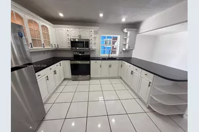 6931 SW 24th Ct, Miramar, FL 33023 - Photo 8