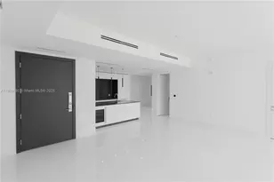 300 Biscayne Blvd Way, Miami, FL 33131 - Photo 10