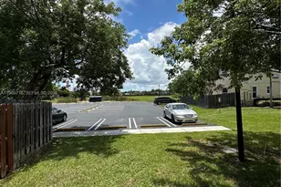 133 SE 28th Ter, Homestead, FL 33033 - Photo 32