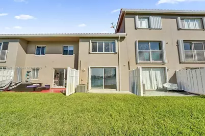 174 Riviera Cir #27-4, Weston, FL 33326 - Photo 56