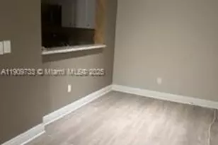 1281 SW 46th Ave, Pompano Beach, FL 33069 - Photo 8