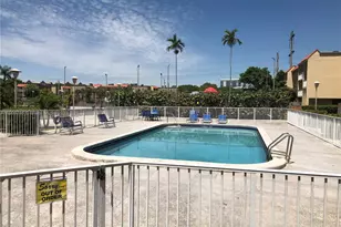 5201 Geneva Way, Doral, FL 33166 - Photo 16