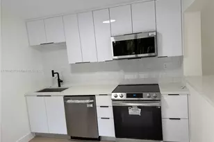 1621 SW 11th Ct, Fort Lauderdale, FL 33312 - Photo 8