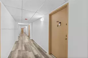 4166 Inverrary Dr, Lauderhill, FL 33319 - Photo 22