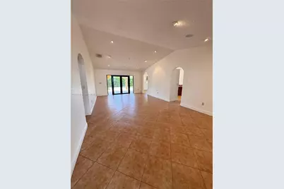 17910 SW 137th Ct #*, Miami, FL 33177 - Photo 10