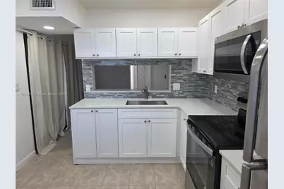 1500 Jefferson Dr #1500L, Homestead, FL 33034 - Photo 2