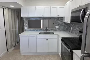 1500 Jefferson Dr, Homestead, FL 33034 - Photo 2