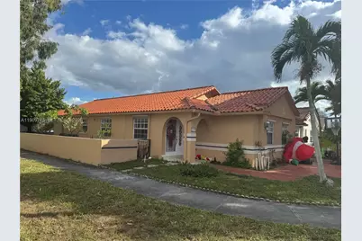 7599 W 4th Ct, Hialeah, FL 33014 - Photo 2