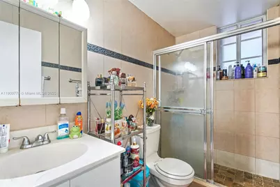 3900 W 11th Ave #55, Hialeah, FL 33012 - Photo 8