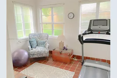 1306 Madrid St, Coral Gables, FL 33134 - Photo 12