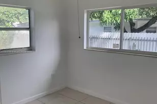2181 NW 91st St, Miami, FL 33147 - Photo 8