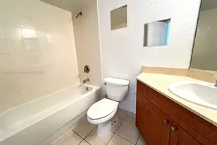 13820 NE 3rd Ct, North Miami, FL 33161 - Photo 4