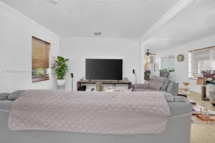 23825 SW 142nd Ave, Homestead, FL 33032 - Photo 6