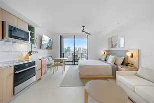 159 NE 6th St, Miami, FL 33132 - Photo 2