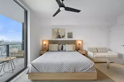 159 NE 6th St #3706, Miami, FL 33132 - Photo 6