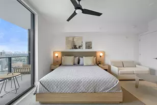 159 NE 6th St, Miami, FL 33132 - Photo 6