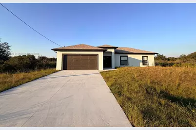 2706 72nd St W, Lehigh Acres, FL 33971 - Photo 1