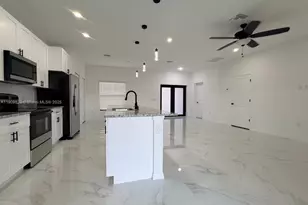 2706 72nd St W, Lehigh Acres, FL 33971 - Photo 6