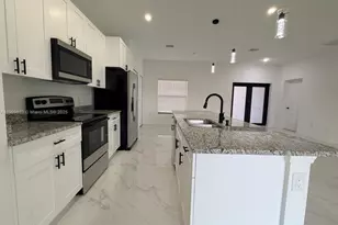 2706 72nd St W, Lehigh Acres, FL 33971 - Photo 4