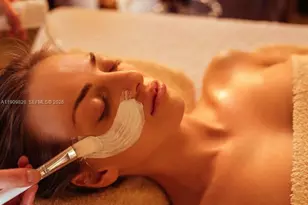 Newly Built Turn-Key Spa in High-Traffic Shopping, Doral, FL 33172 - Photo 1