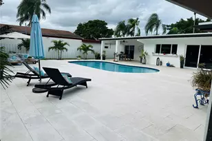 1940 NE 186th Dr, North Miami Beach, FL 33179 - Photo 36