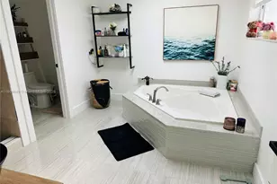 1940 NE 186th Dr, North Miami Beach, FL 33179 - Photo 30