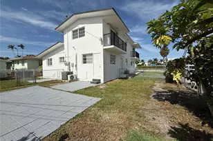 3200 SW 88th Pl, Miami, FL 33165 - Photo 2