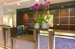 1800 N Bayshore Dr, Miami, FL 33132 - Photo 18