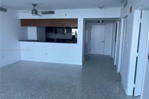 1800 N Bayshore Dr, Miami, FL 33132 - Photo 6