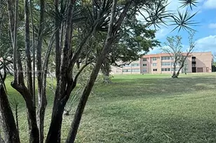 9741 Sunrise Lakes Blvd, Sunrise, FL 33322 - Photo 52