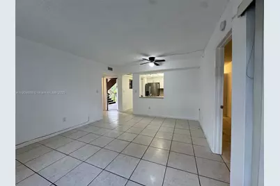 6485 W 27th Ave #42-14, Hialeah, FL 33016 - Photo 6