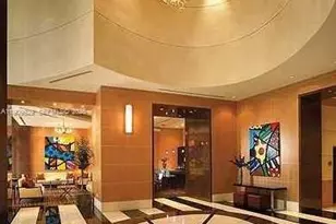 253 NE 2nd St, Miami, FL 33132 - Photo 30