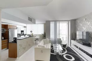 253 NE 2nd St, Miami, FL 33132 - Photo 10