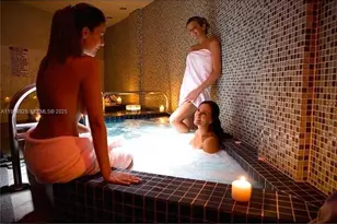 253 NE 2nd St, Miami, FL 33132 - Photo 40