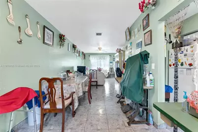 427 NW 84th Ter #427, Miami, FL 33150 - Photo 6