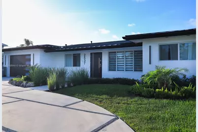 2537 SE 10th Ct, Pompano Beach, FL 33062 - Photo 6