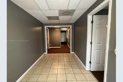 1001 W Midway Rd, Fort Pierce, FL 34982 - Photo 28