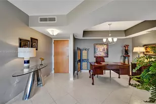 3600 Yacht Club Dr, Aventura, FL 33180 - Photo 26