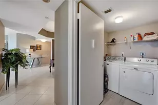3600 Yacht Club Dr, Aventura, FL 33180 - Photo 44