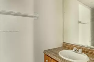 3760 Inverrary Dr, Lauderhill, FL 33319 - Photo 12