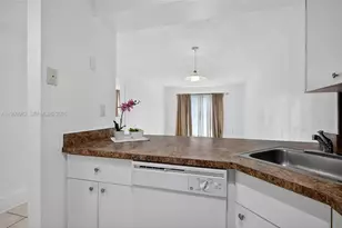 16465 NE 22nd Ave, North Miami Beach, FL 33160 - Photo 18