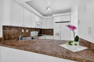 16465 NE 22nd Ave, North Miami Beach, FL 33160 - Photo 14